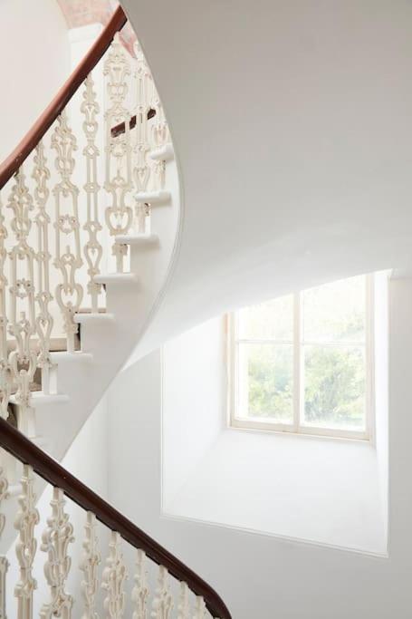Stylish Scottish Manor, Coillemore House 카일 외부 사진